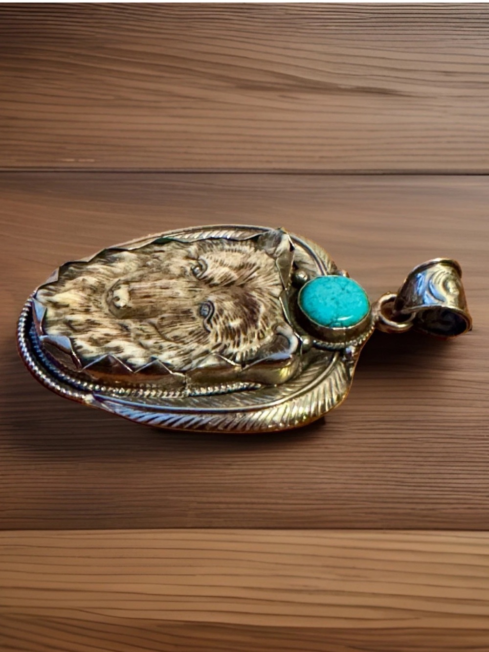 Handcrafted Bone Pendant,Bear Face Art,Floral Carving,Turquoise & Silver,40grams - Picture 5 of 10